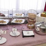 Отель Kroma 3*