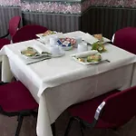 Kroma Отель